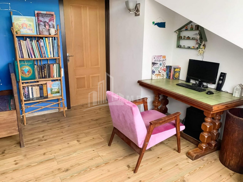 Продается Квартира, в Ваке