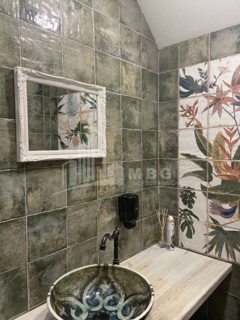 For Sale Restaurant Commercial, in Sololaki