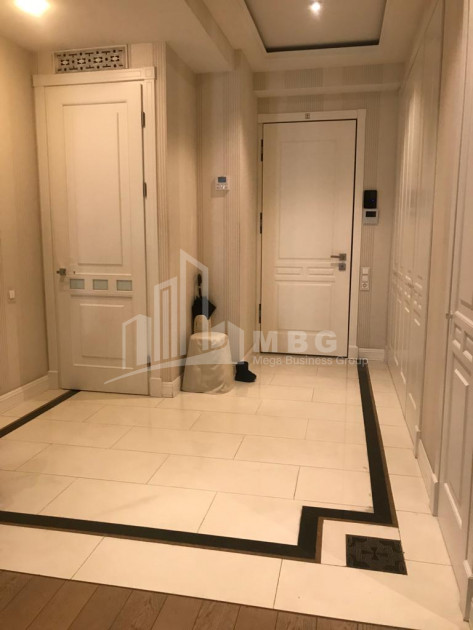 Продается Квартира, в Сололаки