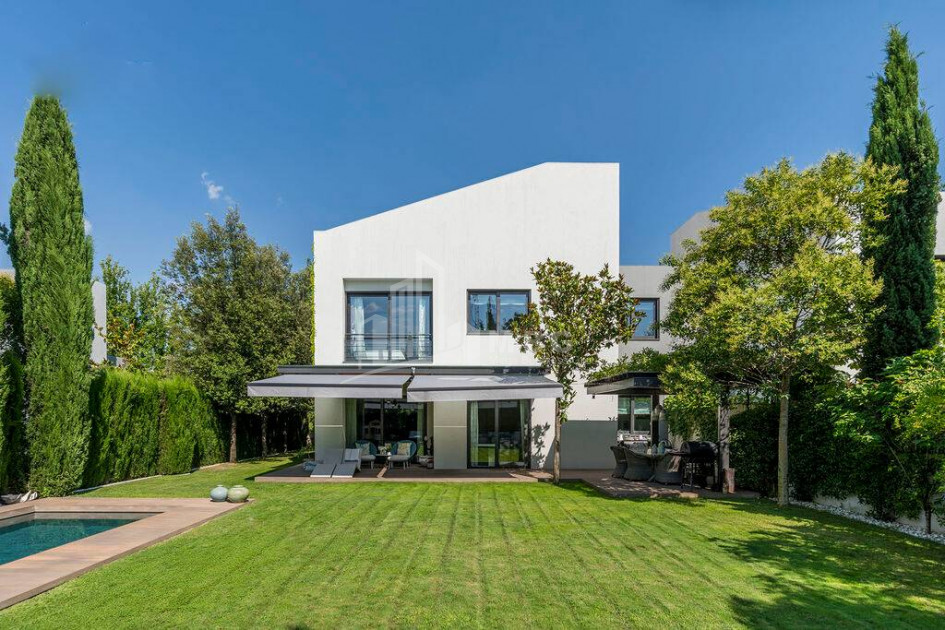 ქირავდება სახლი - აგარაკი, დიღმის ჭალა