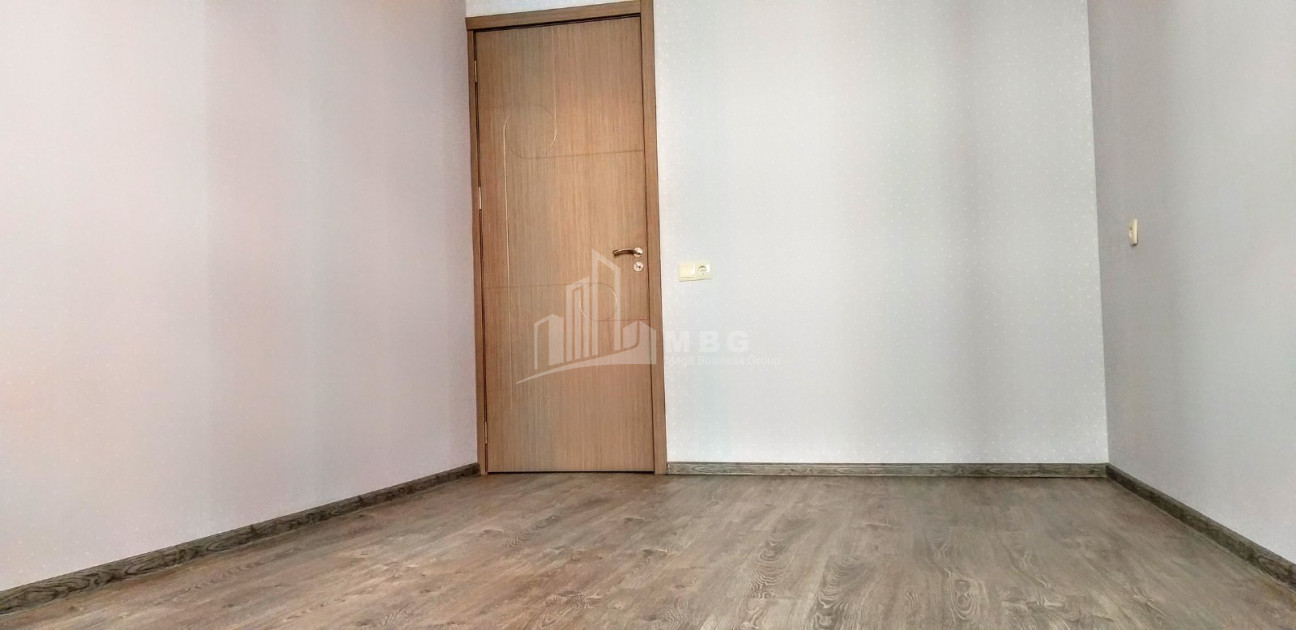 For Sale Flat, in Gldani Massive