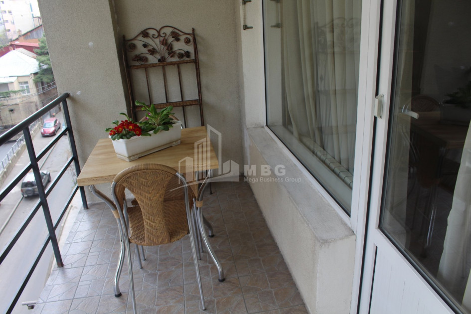 В аренду Квартира, в Ваке Район