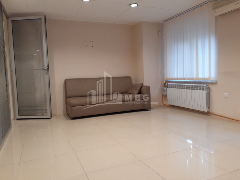 For Sale For office Commercial, in Mtatsminda