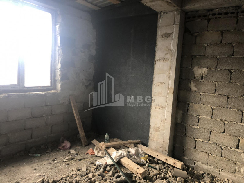 For Sale Flat, in Sanzona