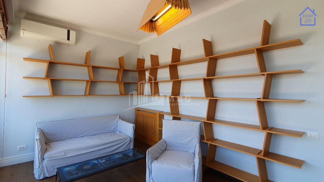 Продается Квартира, в Сололаки