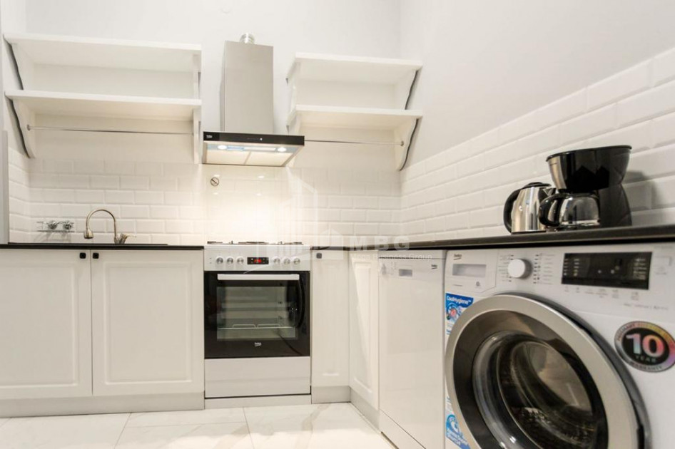 For Rent Flat, in Sololaki