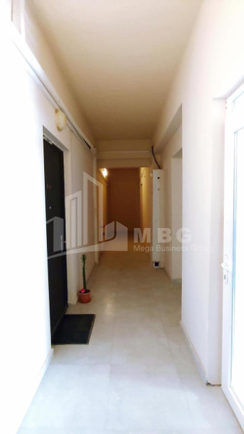 For Sale Flat, in Nadzaladevi