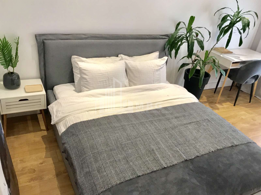 For Sale Flat, in Vera