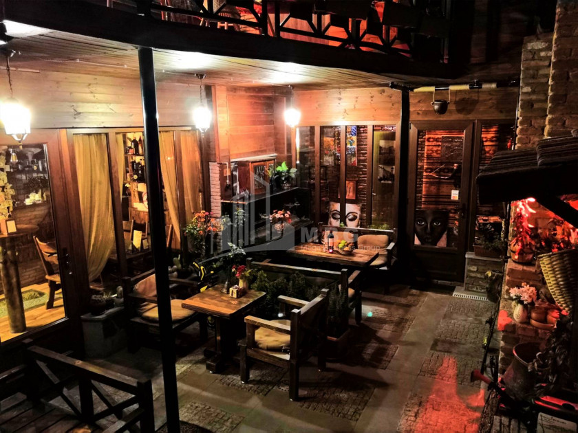 For Sale Hotel - Resort Commercial, in Abanotubani