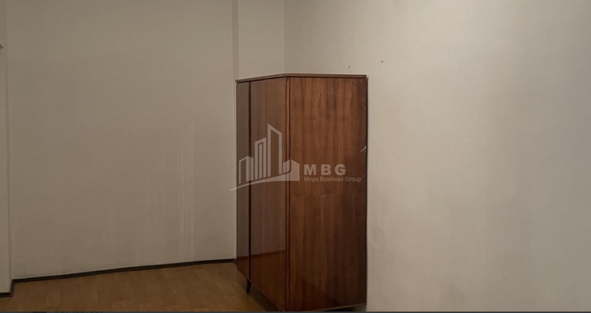 ქირავდება ბინა, გლდანის მასივი