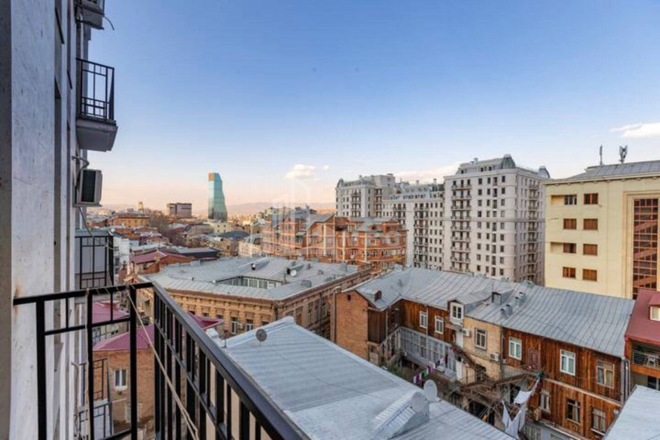 Продается Квартира, в Сололаки