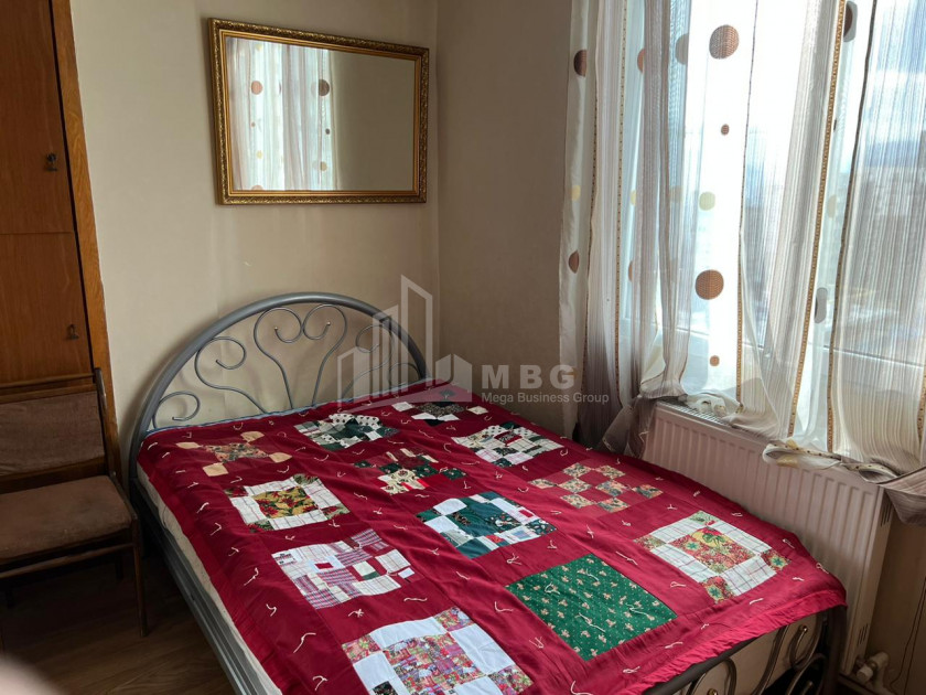 For Rent Flat, in Nutsubidze micro-districts (I-V)