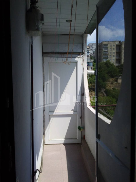 For Sale Flat, in Nutsubidze micro-districts (I-V)