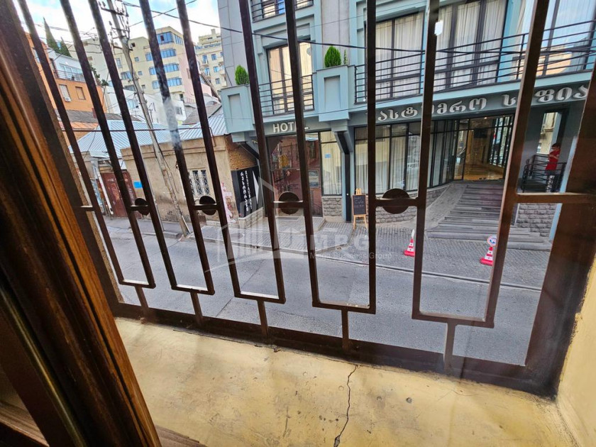 For Sale Flat Sh. Ghambashidze Street Fikris gora Mtatsminda District Tbilisi