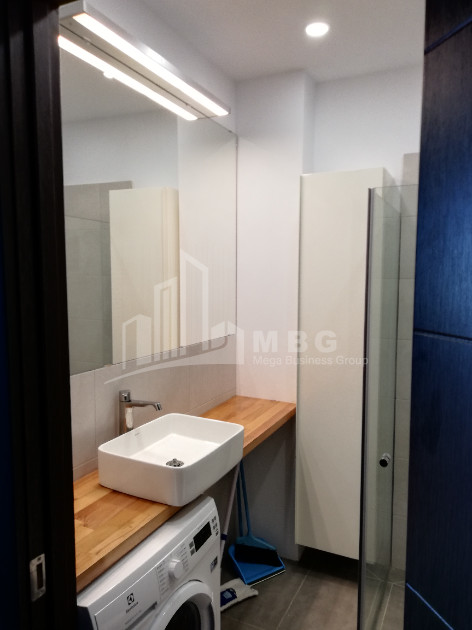 For Sale Flat, in Sanzona