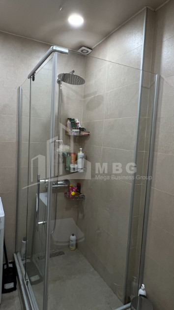 For Sale Flat, in Surrounding area of metro Guramishvili