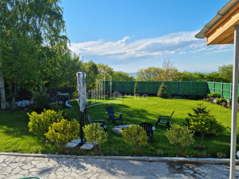Продается Дом - Вилла В Коджори, Мтацминда Район