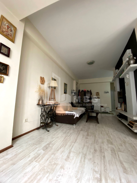 For Sale Flat, in Vazha-Pshavela Blocks