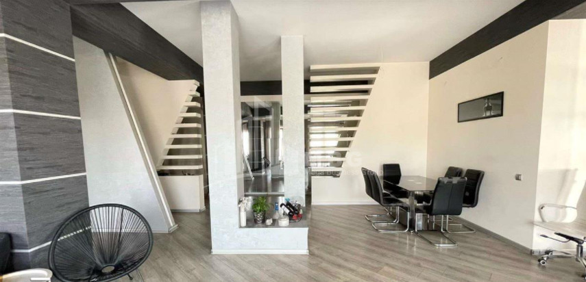 იყიდება ბინა, საბურთალო