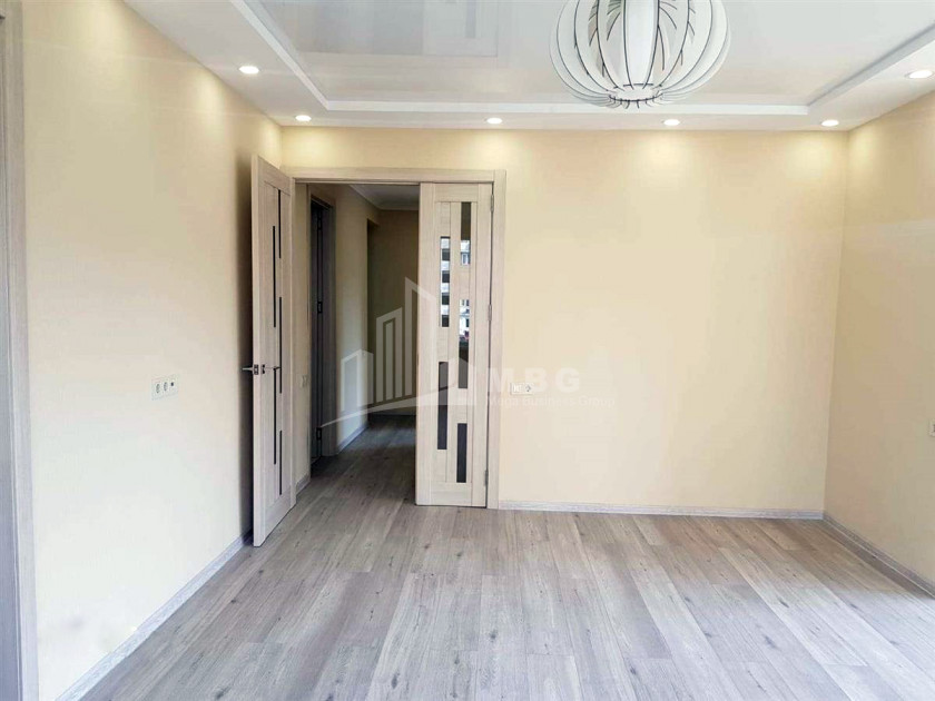 For Sale Flat, in Gldani Massive
