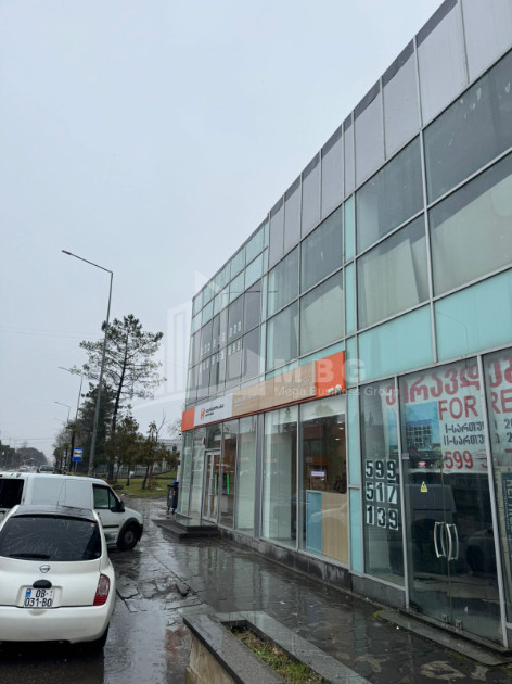 For Rent Building Commercial In Abasha