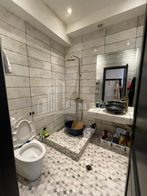 Продается Квартира, в Ваке