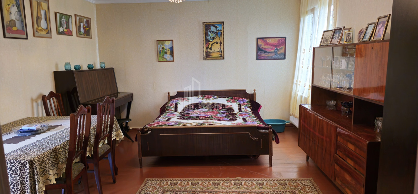 For Sale House Villa Kvemo Ponichala Krtsanisi District Tbilisi