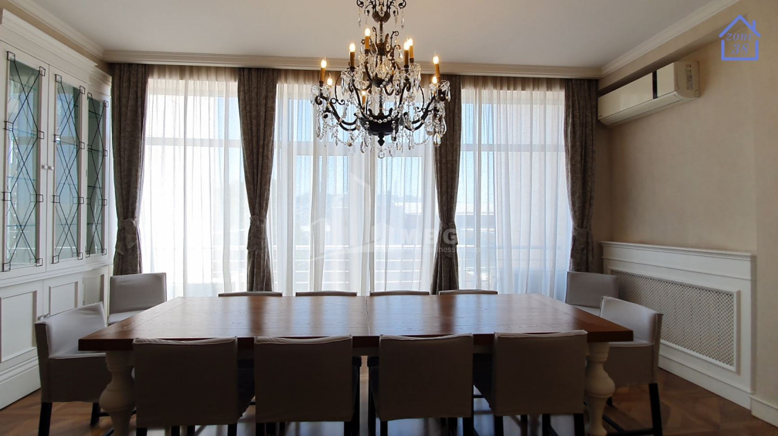 Продается Квартира, в Сололаки