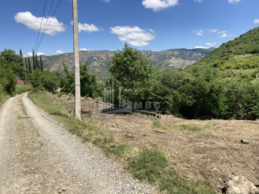 იყიდება სამოსახლო მიწის ნაკვეთი ძეგვში, მცხეთა