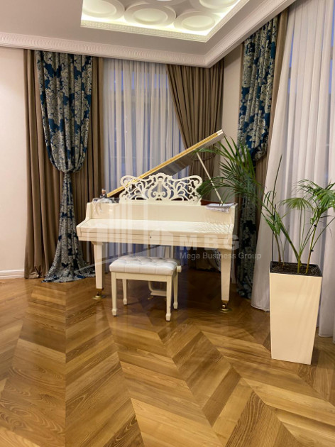 For Sale Flat, in Vake