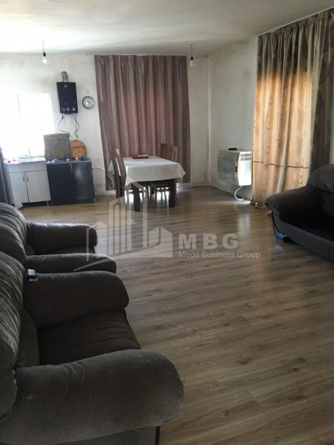 For Sale Flat, in Varketili