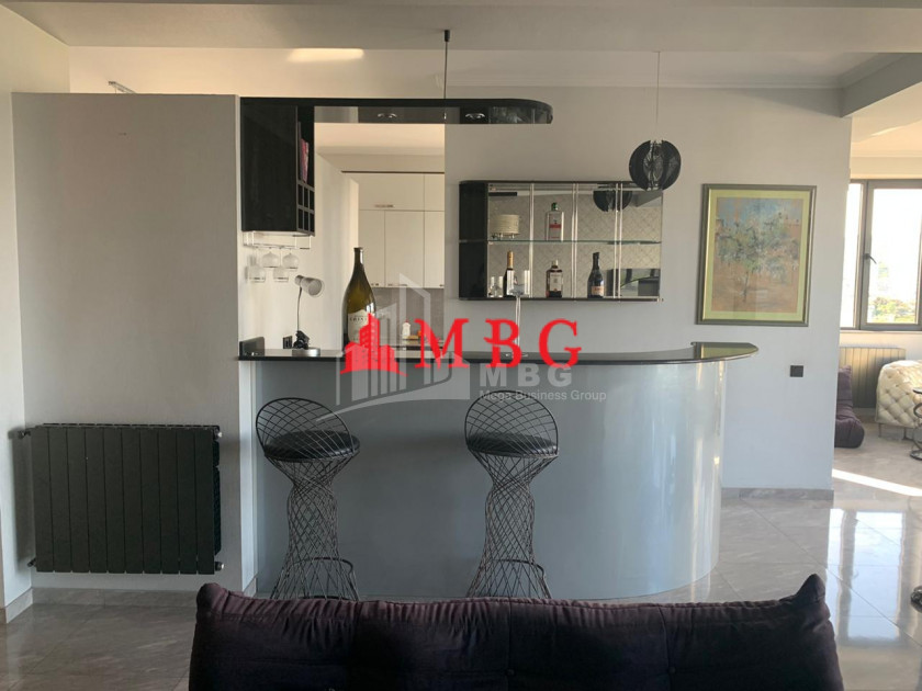 For Sale Flat, in Bagebi