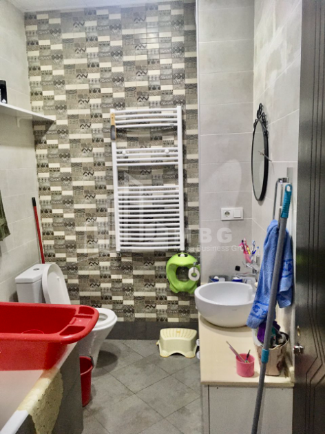 For Sale Flat, in Didi Digomi