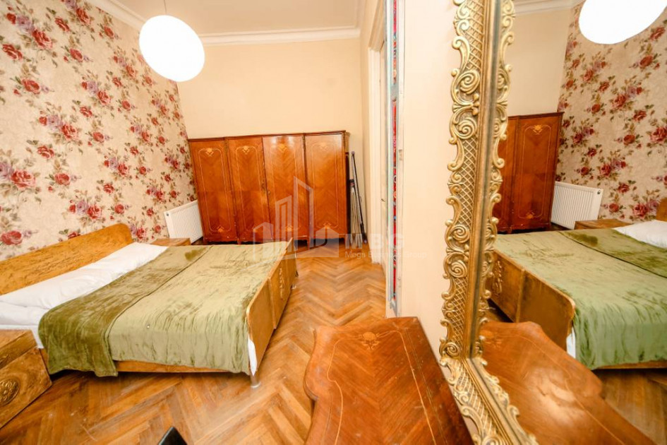 For Rent Flat, in Sololaki