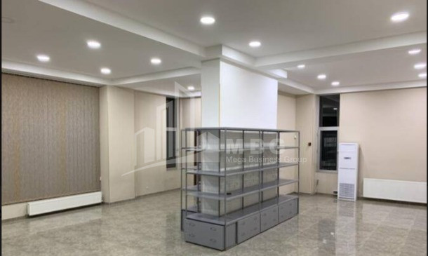 For Sale Витражный фасад Commercial, in Varketili