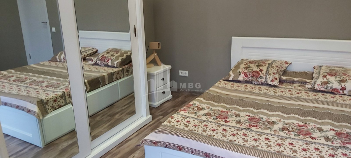 For Rent House - Villa, in Mtatsminda District