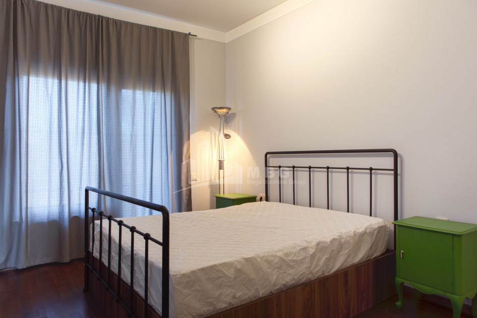 For Sale House - Villa, in Mtatsminda