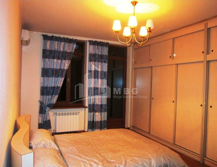 For Rent Flat, in Kalaubani