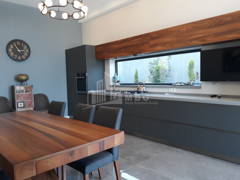 იყიდება სახლი - აგარაკი, ოქროყანა