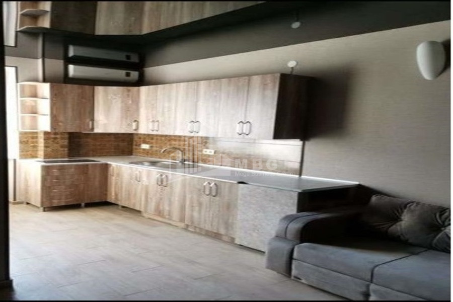 იყიდება ბინა, საბურთალო