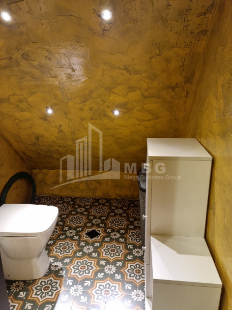 Продается Дом - Вилла В Коджори, Мтацминда Район