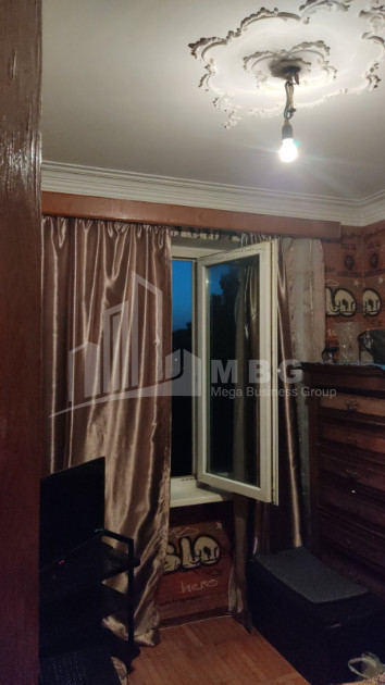For Sale Flat, in Gldani Massive
