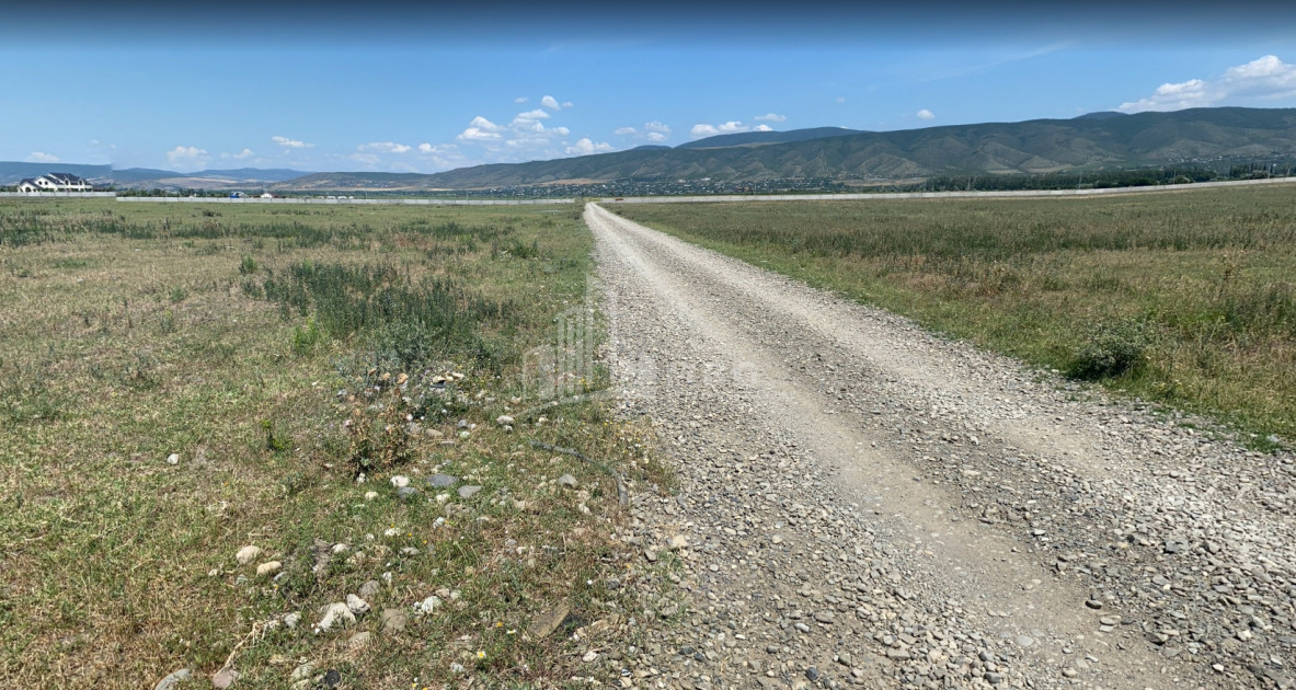 For Sale Country Land, in Tsilkani