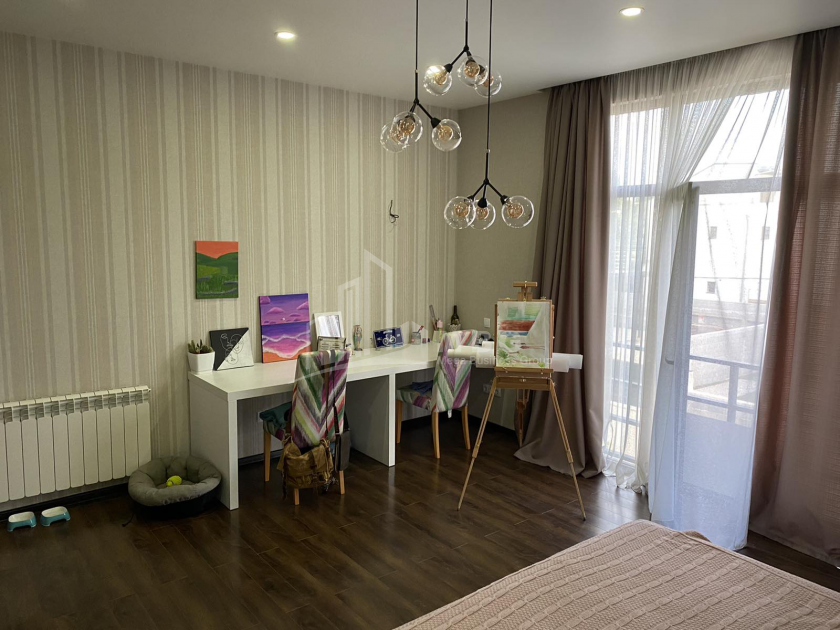 For Sale House - Villa, in Digomi Massive