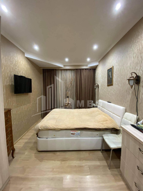 For Sale Flat, in Isani