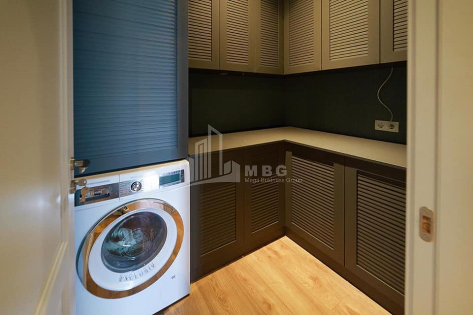 For Sale Flat, in Vake