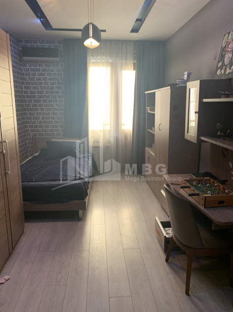 For Sale Flat, in Vake