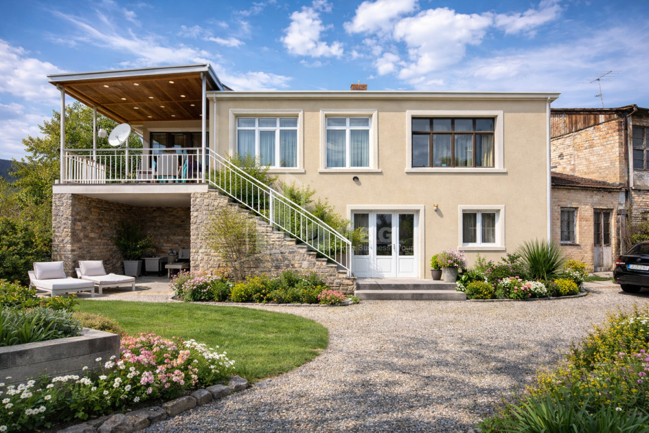 For Sale Old building House - Villa In Sagarejo