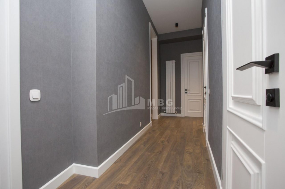 For Rent Flat, in Mtatsminda