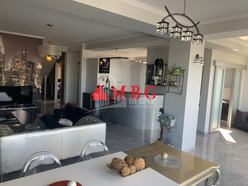 For Sale Flat, in Bagebi